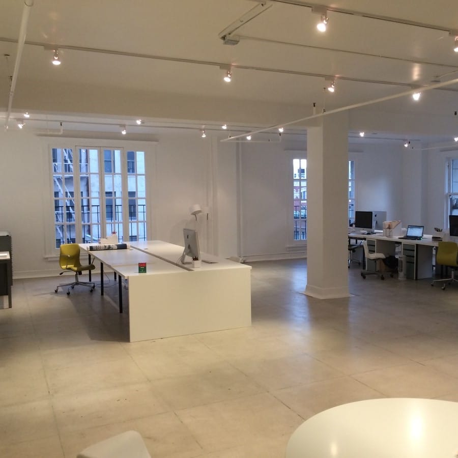 Large Open Executive Office Space to Rent in LA - The Collection